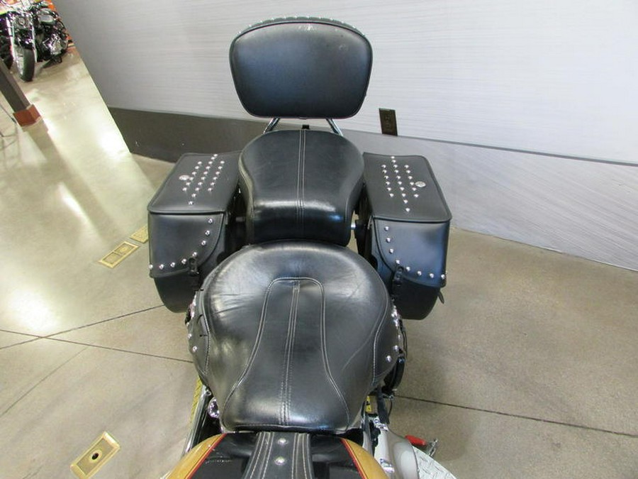 2017 Harley-Davidson® FLSTC - Heritage Softail® Classic