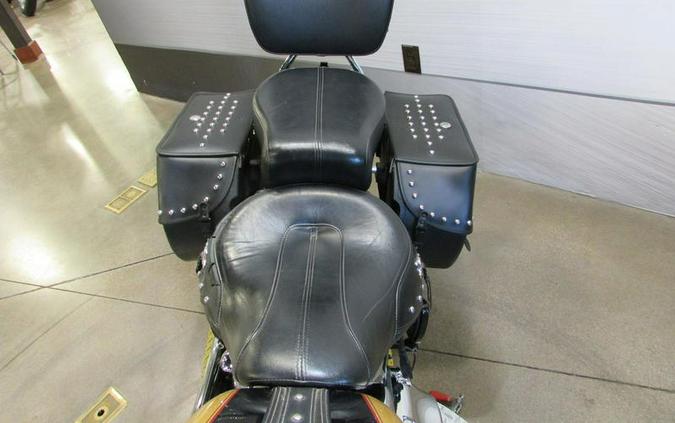 2017 Harley-Davidson® FLSTC - Heritage Softail® Classic