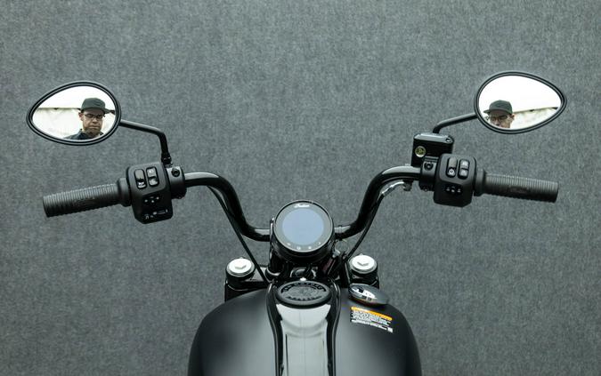 2023 INDIAN CHIEF BOBBER DARK HORSE W/ABS