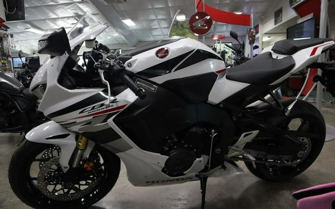 2026 Honda CBR1000RR Fireblade SP