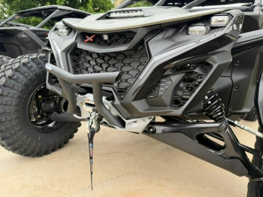 2026 Can-Am Maverick R X RC with Smart-Shox