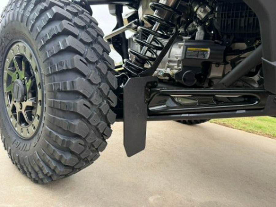 2026 Can-Am Maverick R X RC with Smart-Shox