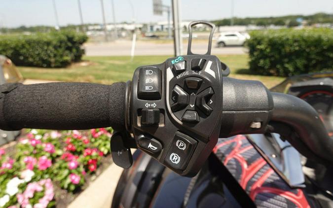 2015 Can-Am Spyder F3 S 6-Speed Semi-Automatic (SE6)