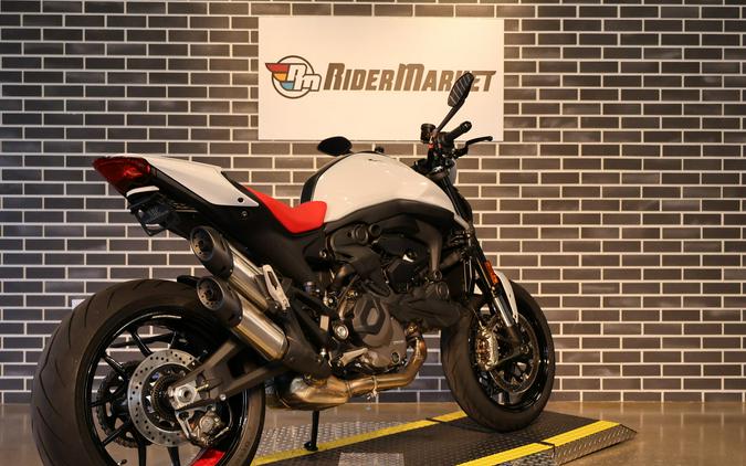 2025 Ducati Monster 937
