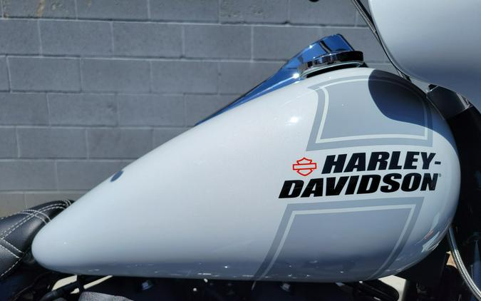 2021 Harley-Davidson® Sport Glide