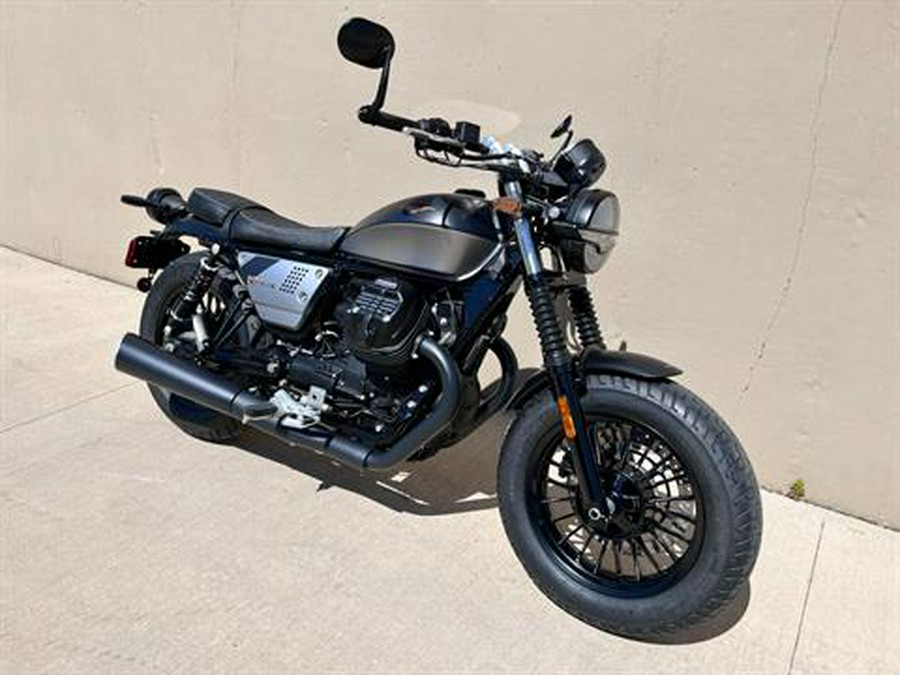 2023 Moto Guzzi V9 Bobber Special Edition