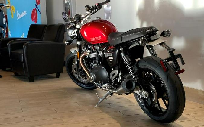 2024 Triumph Speed Twin 1200 Carnival Red/Storm Grey