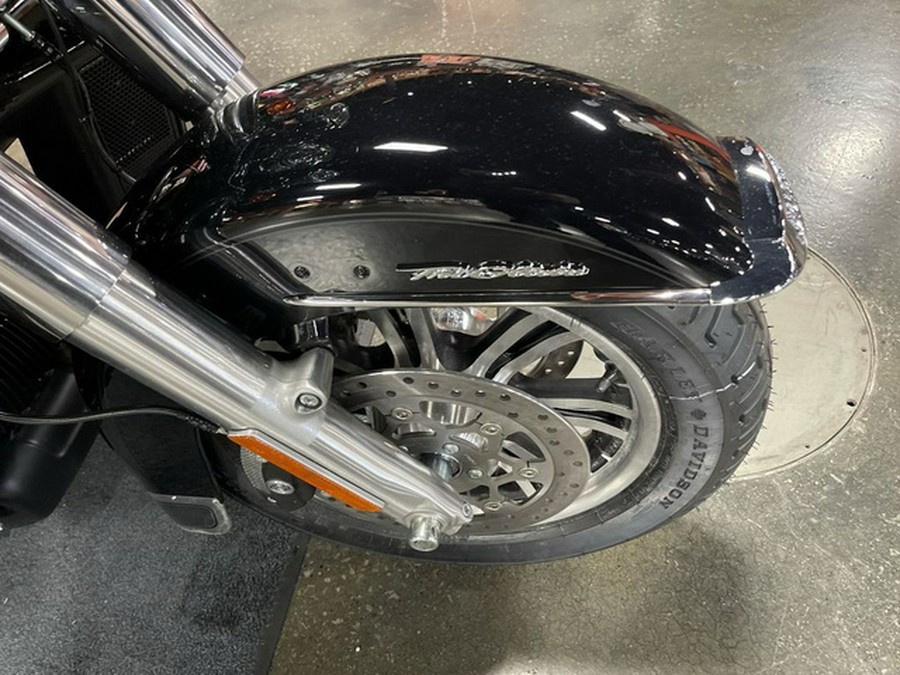 2021 Harley-Davidson Trike FLHTCUTG - Tri Glide Ultra