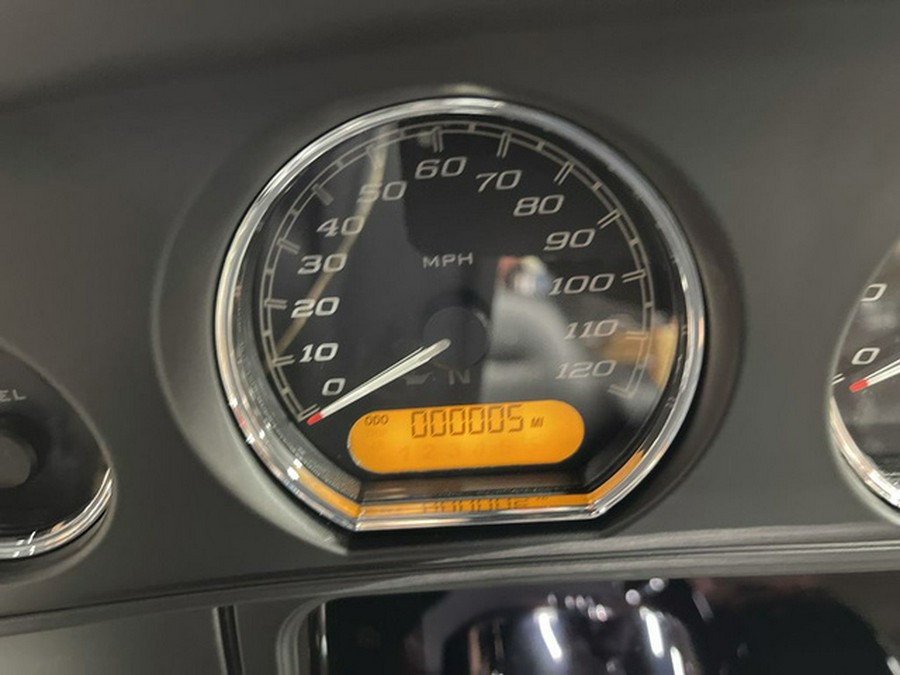 2021 Harley-Davidson Trike FLHTCUTG - Tri Glide Ultra