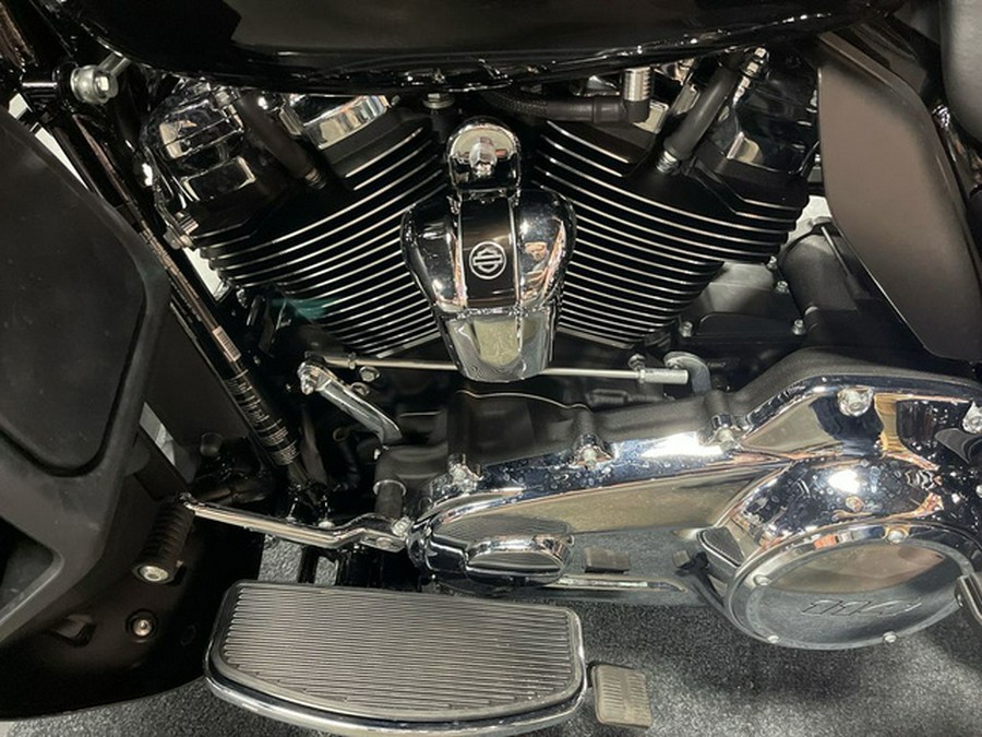 2021 Harley-Davidson Trike FLHTCUTG - Tri Glide Ultra