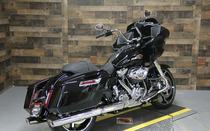 2024 Harley-Davidson Road Glide™ Vivid Black