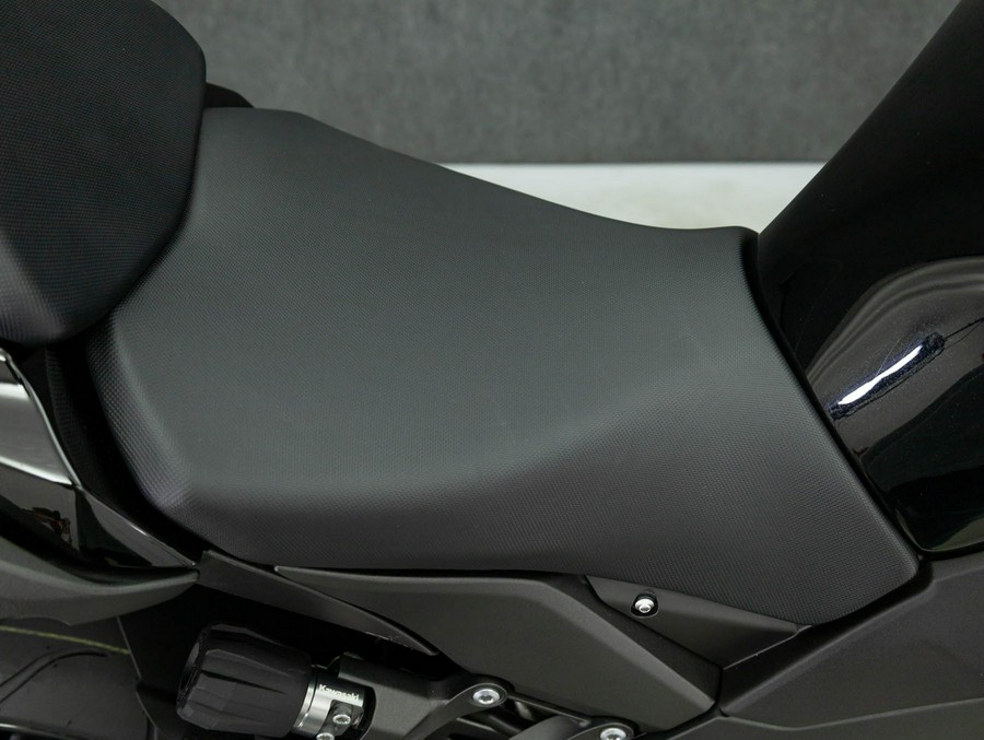 2025 KAWASAKI ZX1100 NINJA 1100SX W/ABS