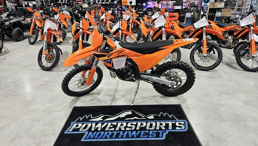 2026 KTM XC 300