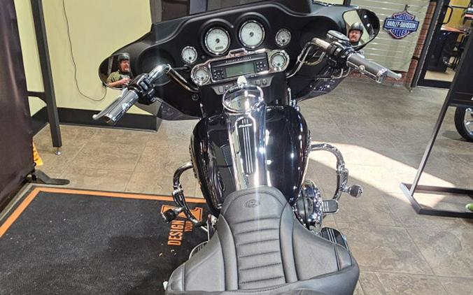 2007 Harley-Davidson® Street Glide® BLACK