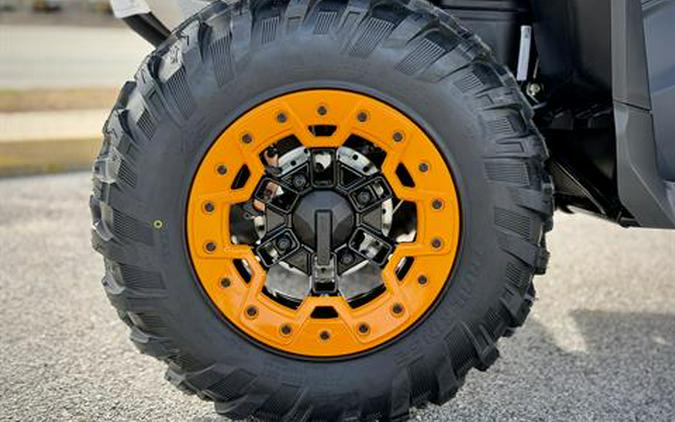 2026 Can-Am Outlander XT-P 1000R Smart-Shox with 10.25 in. touchscreen display