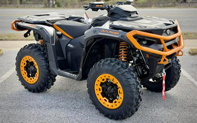 2026 Can-Am Outlander XT-P 1000R Smart-Shox with 10.25 in. touchscreen display