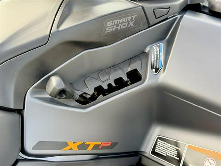 2026 Can-Am Outlander XT-P 1000R Smart-Shox with 10.25 in. touchscreen display
