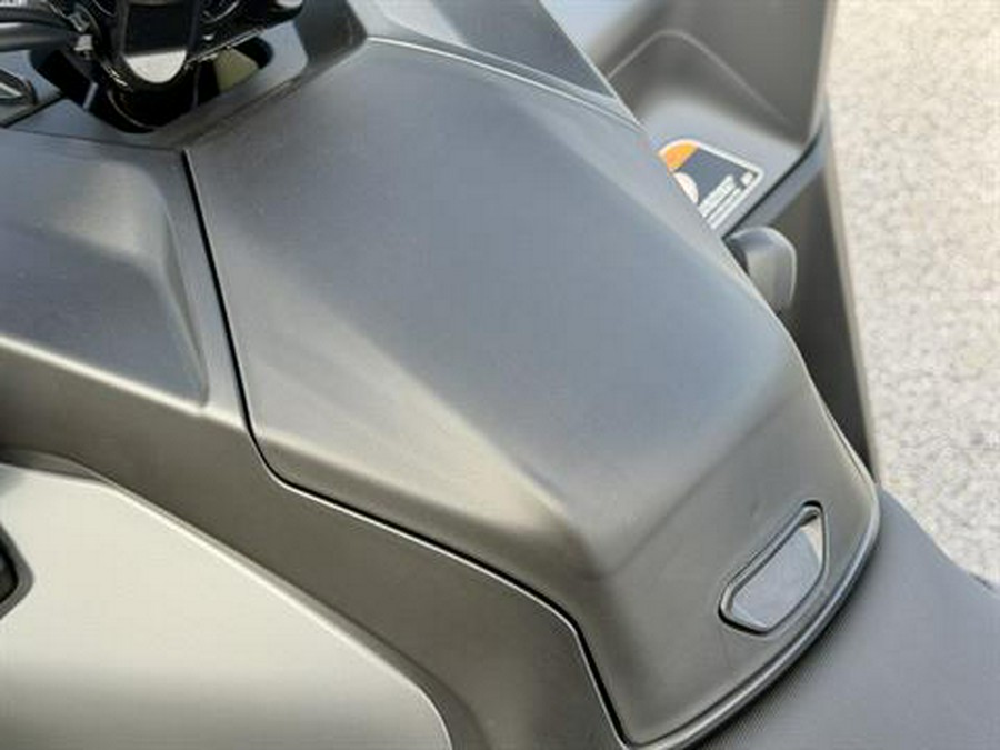 2026 Can-Am Outlander XT-P 1000R Smart-Shox with 10.25 in. touchscreen display