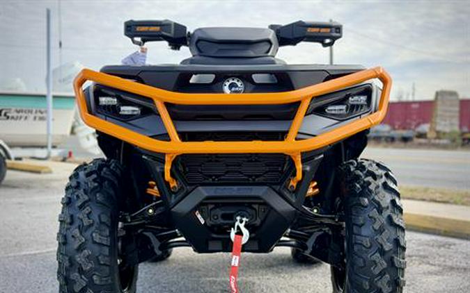 2026 Can-Am Outlander XT-P 1000R Smart-Shox with 10.25 in. touchscreen display