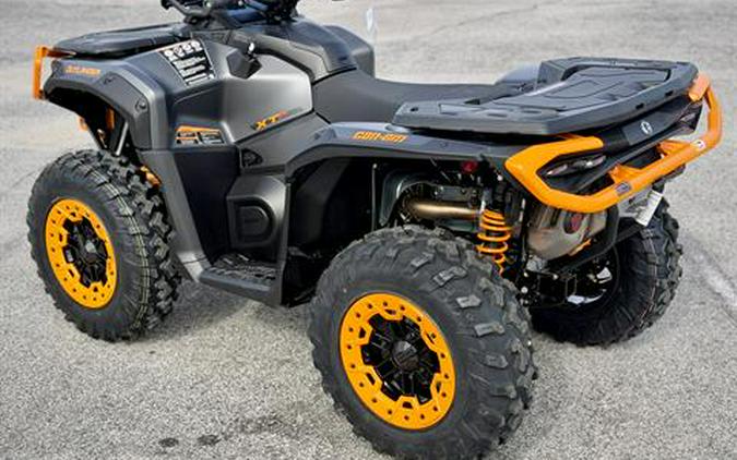 2026 Can-Am Outlander XT-P 1000R Smart-Shox with 10.25 in. touchscreen display