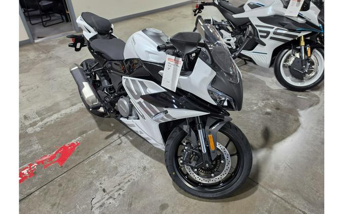 2026 300SS CF300-5US - CFMOTO