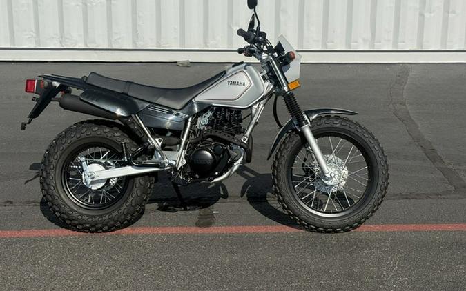 2027 Yamaha TW200V1