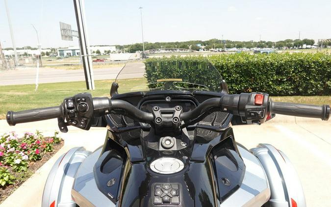 2022 Can-Am Spyder F3 T Rotax 1330 ACE