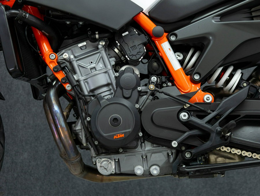 2021 KTM 890 DUKE R W/ABS