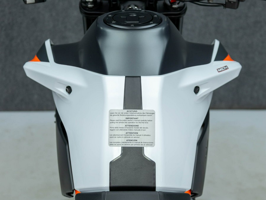 2021 KTM 890 DUKE R W/ABS