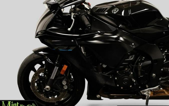 2023 Yamaha YZF-R1