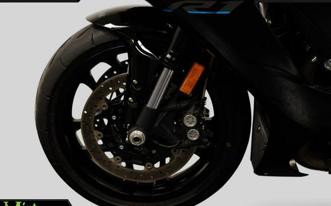 2023 Yamaha YZF-R1