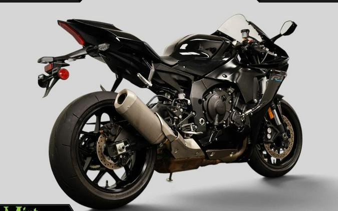 2023 Yamaha YZF-R1