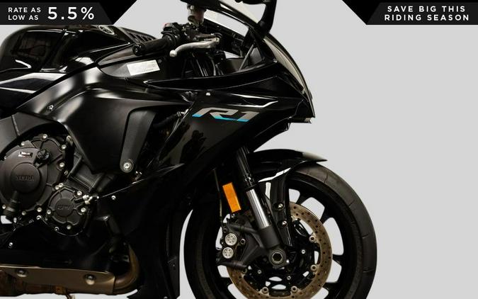 2023 Yamaha YZF-R1