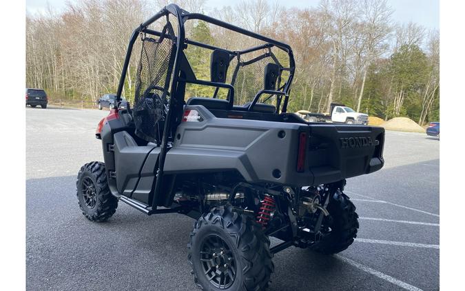 2024 Honda Pioneer 700 Deluxe