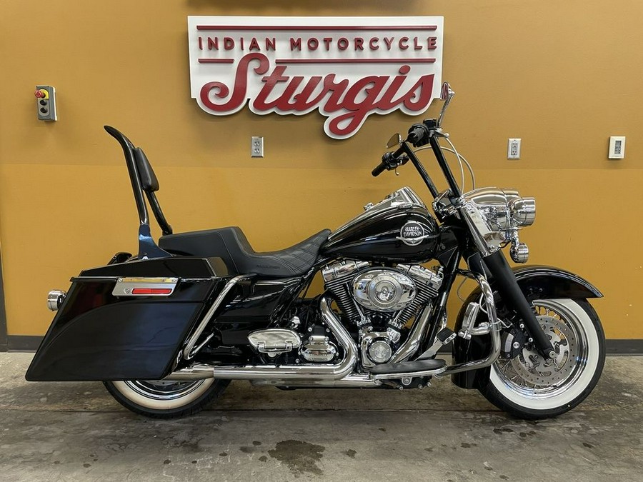 2009 Harley-Davidson® FLHRC - Road King® Classic