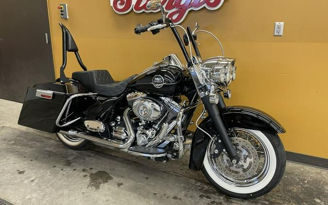 2009 Harley-Davidson® FLHRC - Road King® Classic