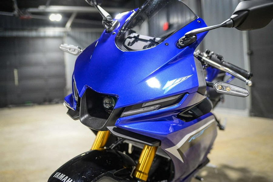 2025 Yamaha YZF-R3