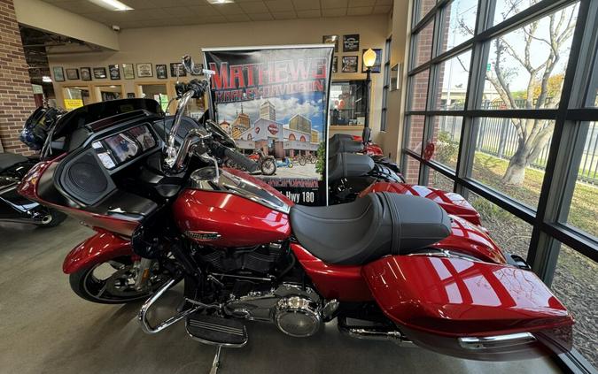 2025 Harley-Davidson® Road Glide® Brilliant Red