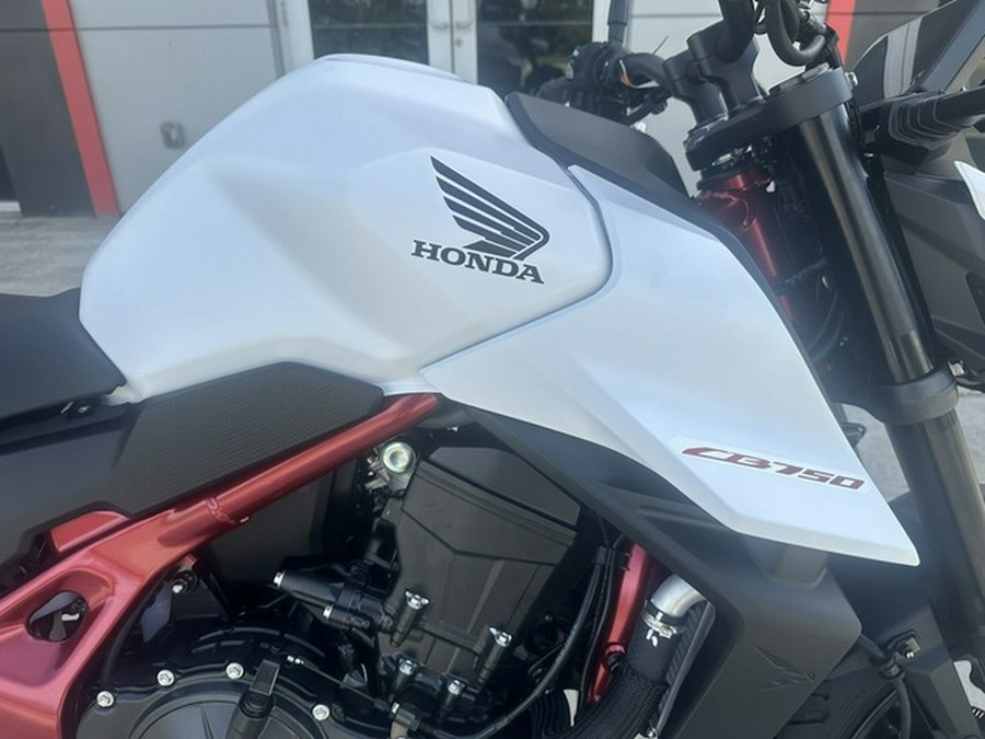 2025 Honda CB750 Hornet