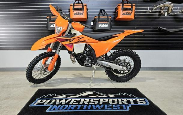 2026 KTM XC 150 W