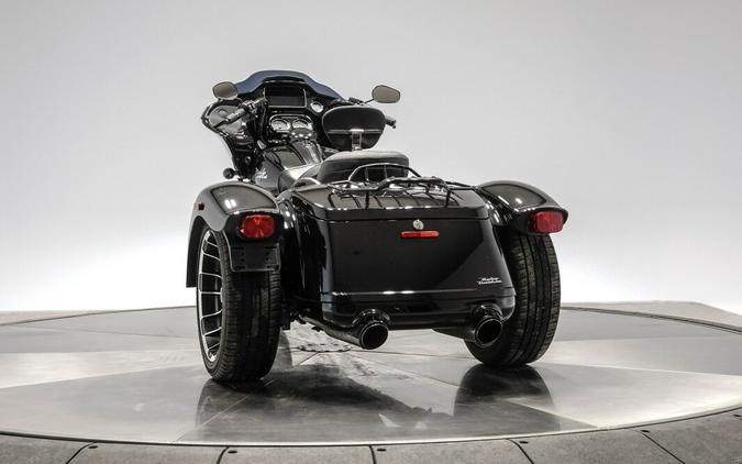 2023 HARLEY-DAVIDSON FLTRT ROAD GLIDE 3 in Vivid Black 10872 miles