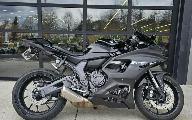 2024 Yamaha YZF R7