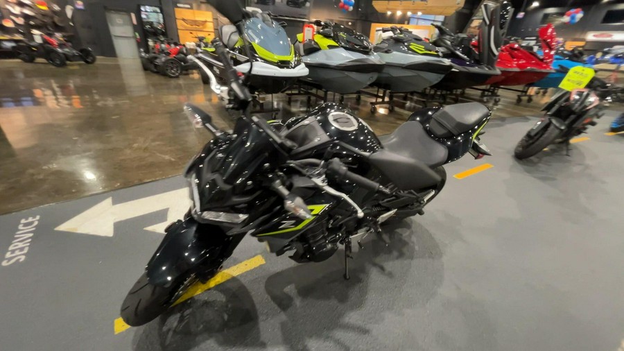 2024 Kawasaki Z900 ABS