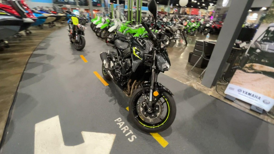 2024 Kawasaki Z900 ABS