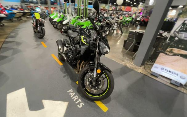 2024 Kawasaki Z900 ABS