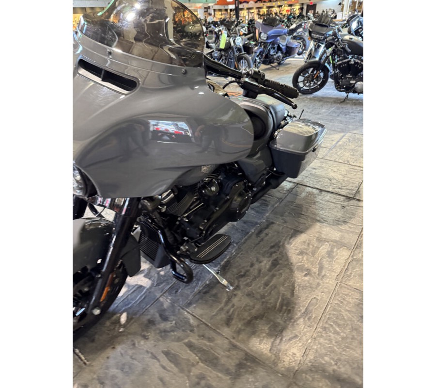 2022 Harley-Davidson Street Glide Special