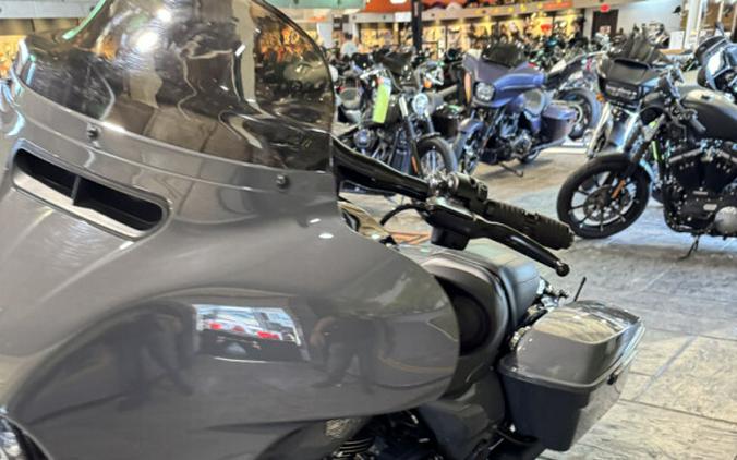 2022 Harley-Davidson Street Glide Special