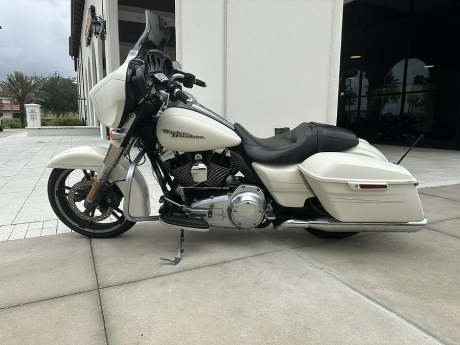 2015 Harley-Davidson® FLHXS - Street Glide® Special