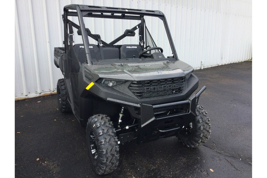 2024 Polaris Industries RANGER 1000 Premium Granite Gray