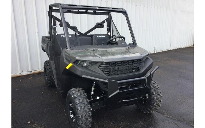 2024 Polaris Industries RANGER 1000 Premium Granite Gray